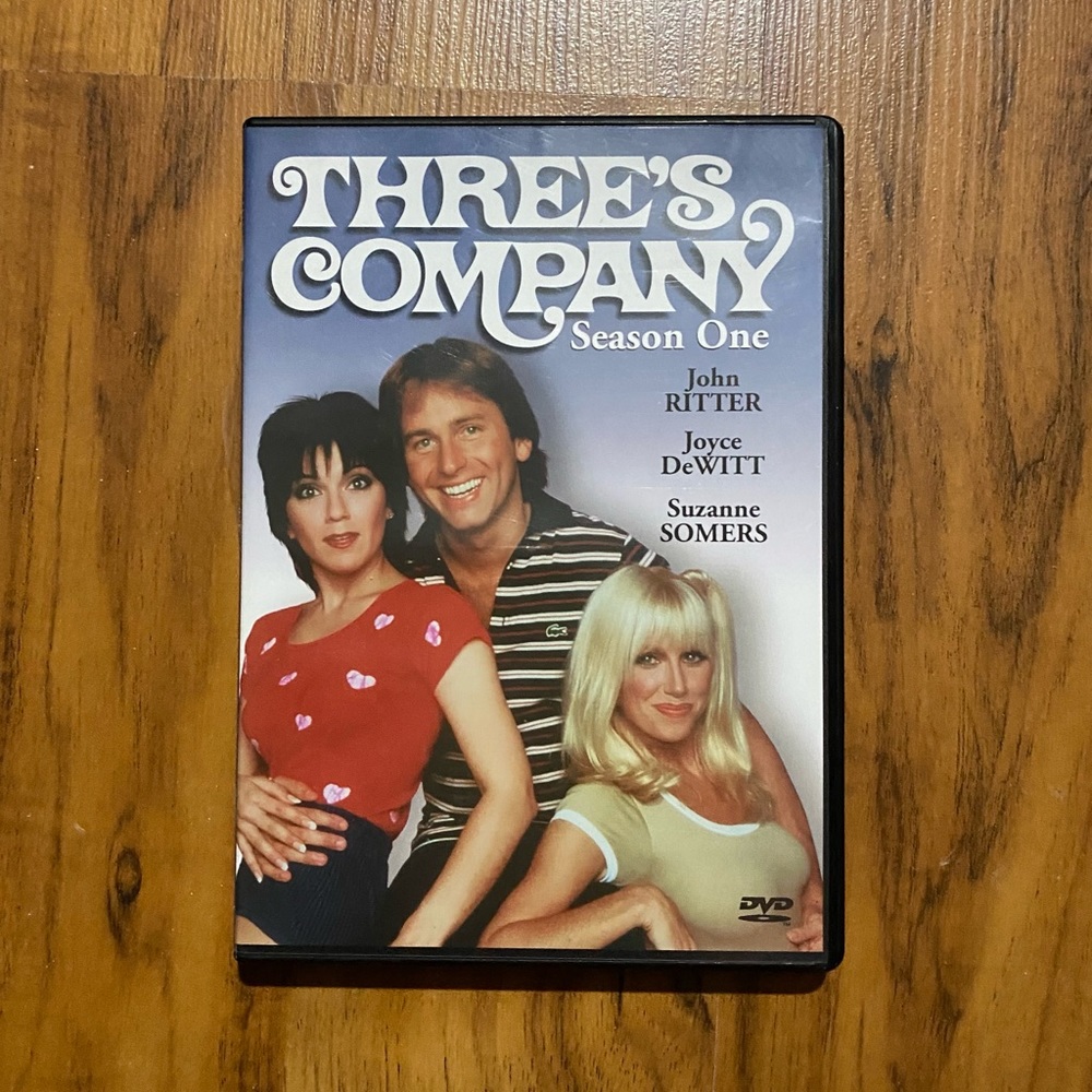 Three’s Company Season One DVD 📀
